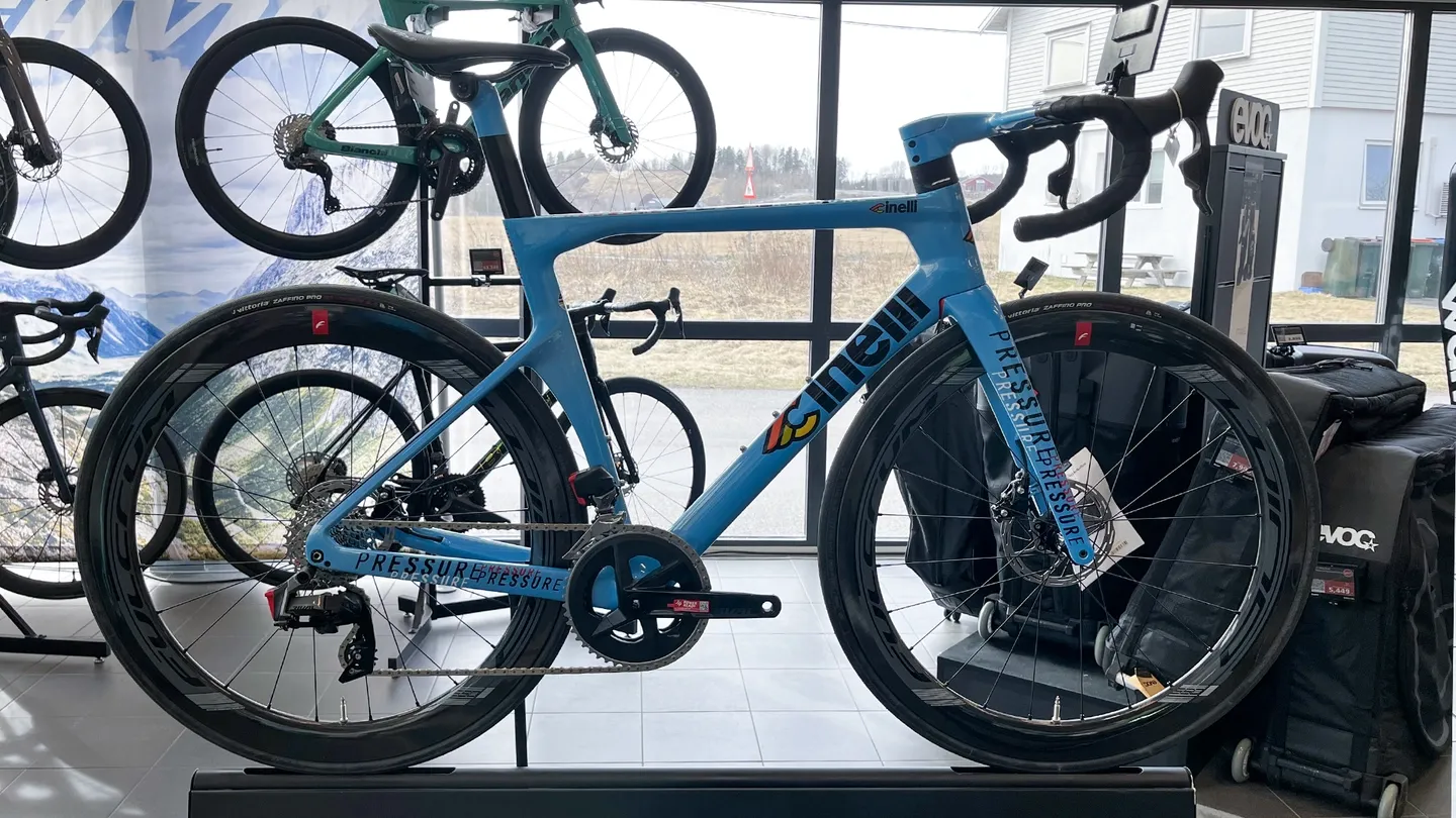 Cinelli Pressure Landeveissykkel Cinelli Pressure Landeveissykkel