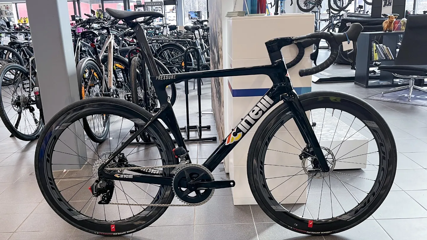 Cinelli Pressure Landeveissykkel