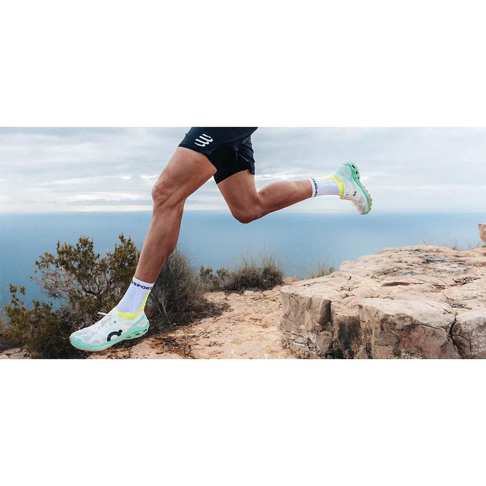 Compressport Sqtu355 Sokker male, White / safe yellow Compressport Sqtu355 Sokker male, White / safe yellow