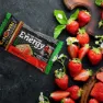 Crown Sport Nutrition Energibar Boks Jordbær 60g 12 Enheter, Black / red / green, One Size