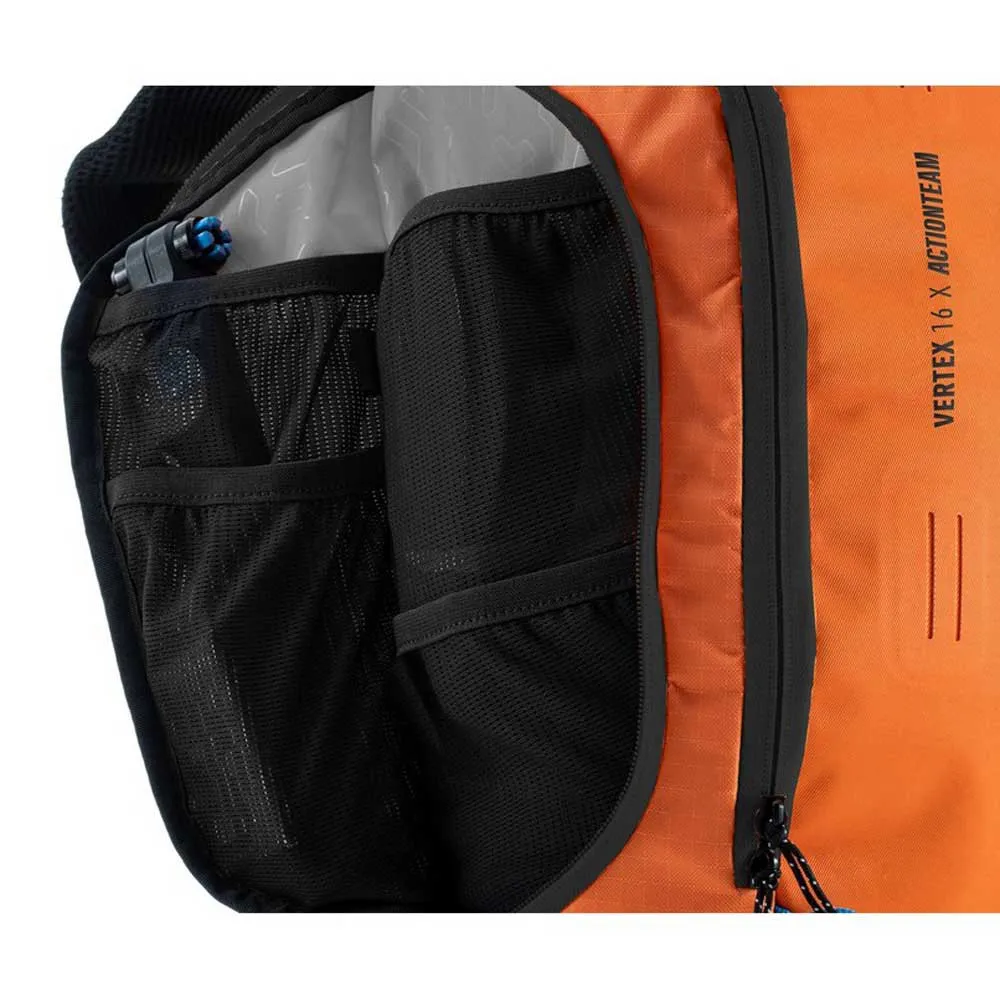 Cube Vertex X Actionteam 16l Ryggsekk, Orange, One Size Cube Vertex X Actionteam 16l Ryggsekk, Orange, One Size