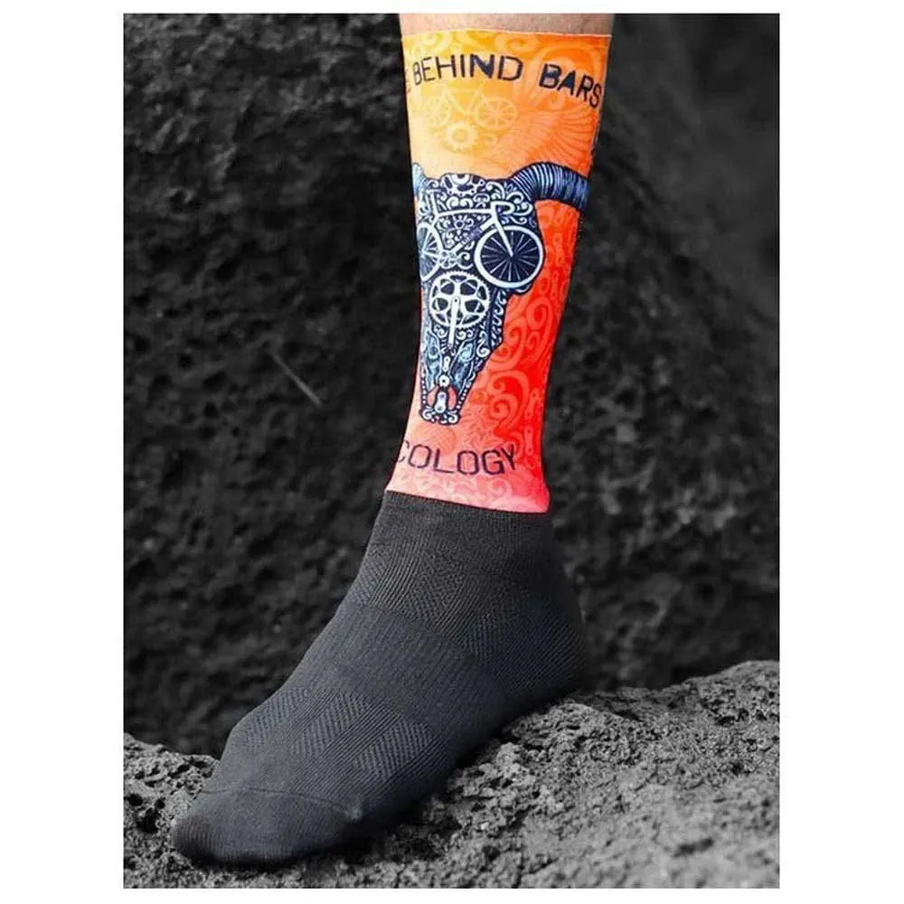 Cycology Life Behind Bars Aero Lange Sokker, Multicolor