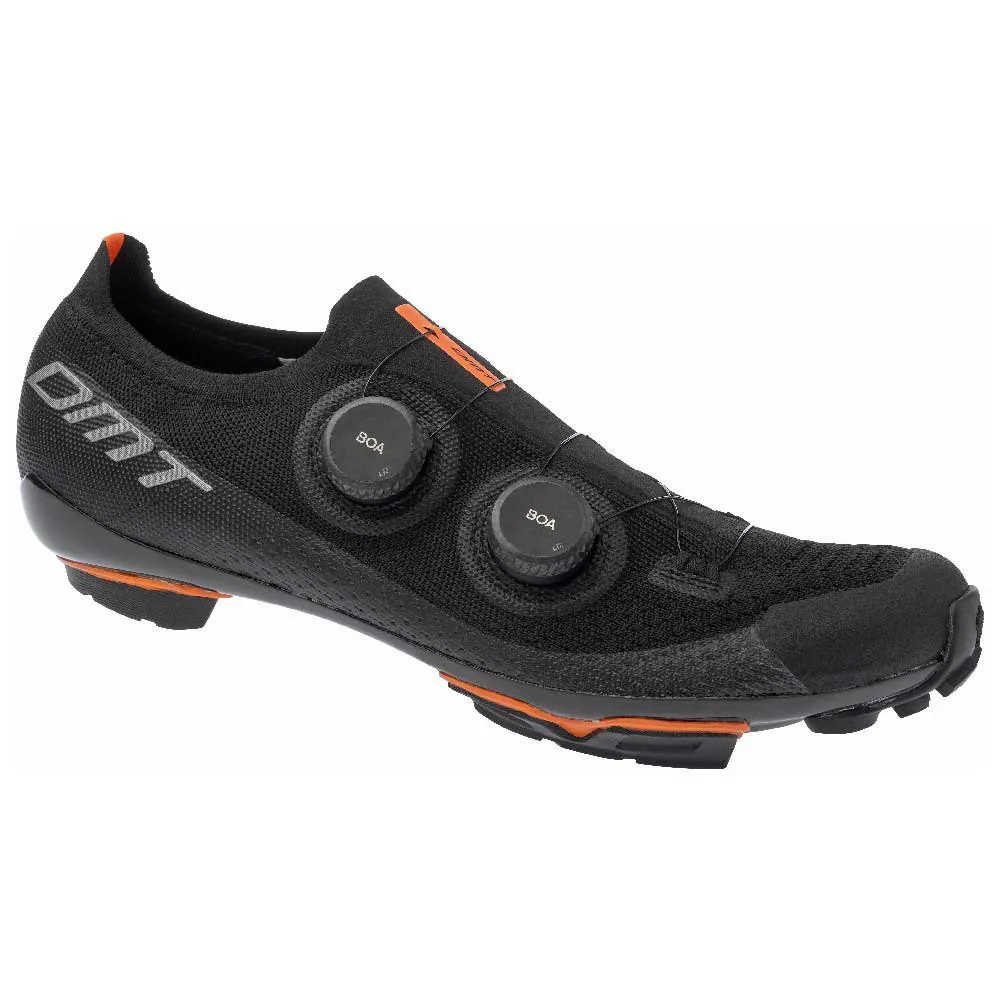 DMT Km0 Mtb-sko Refurbished, Black / black DMT Km0 Mtb-sko Refurbished, Black / black