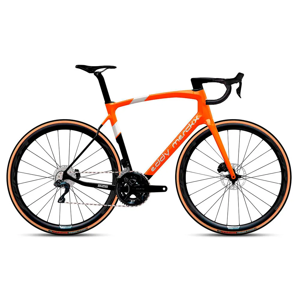 Eddy Merckx 525 105 Di2 2024 Landeveissykkel Eddy Merckx 525 105 Di2 2024 Landeveissykkel