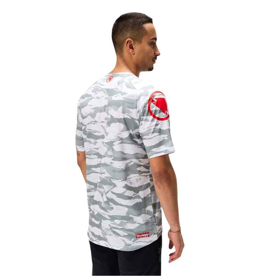 Endura Mountain Camo Ltd Kortskjortet Enduro-sykkeltrøye
