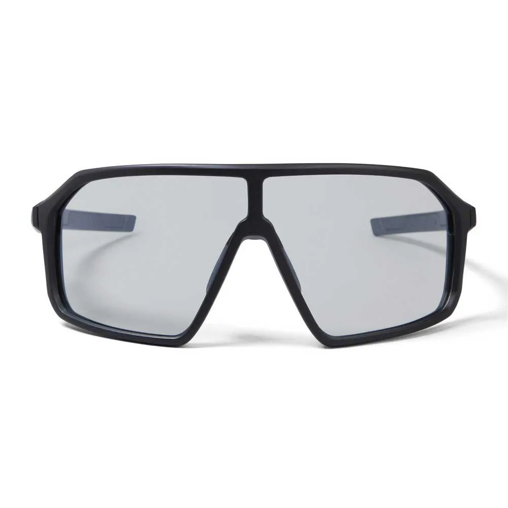 Endura Mullet Foto Kromatiske Solbriller, Matt black, Grey Photochromic Endura Mullet Foto Kromatiske Solbriller, Matt black, Grey Photochromic