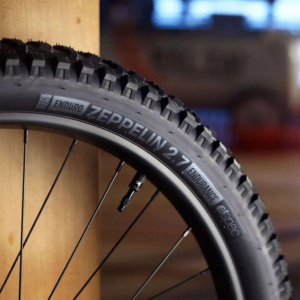 e*thirteen Zeppelin Tubeless 27.5´´ X 2.7 Stiv Mtb-dekk, Black, 27.5" x 2.7, Sykkeldekk