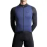 Navy blue / black