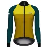 Dark green / mustard