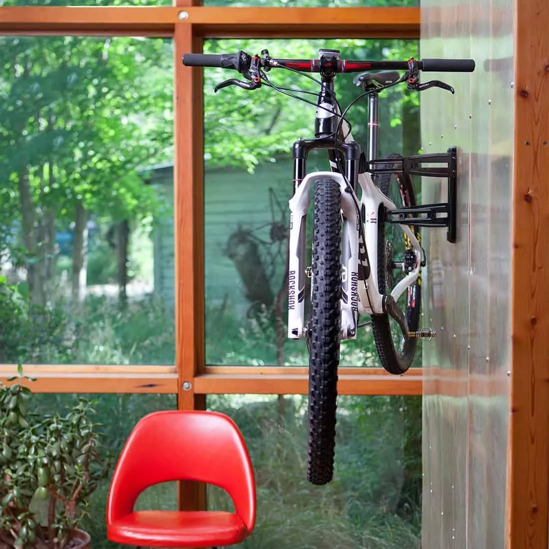 Feedback Sports Velo Wall Rack 2D Veggstativ, Black, 203-305mm