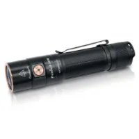 Fenix E35r Lommelykt