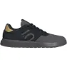 Core black / charcoal / oat