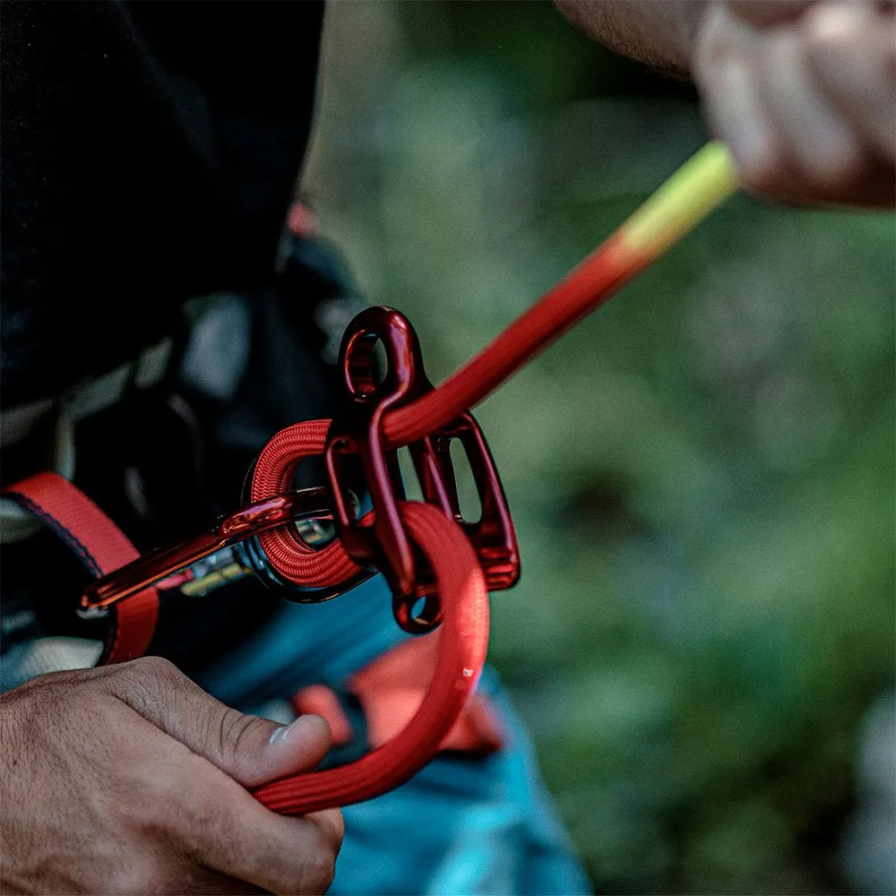 Fixe Climbing Gear Miku V2 Light Sikringsbrems, Red shinny, One Size