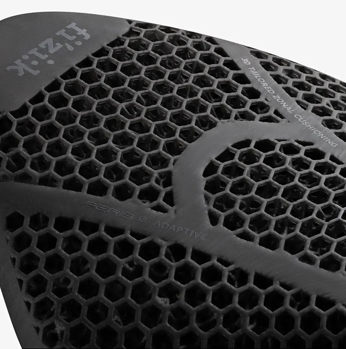 Fizik Aeris SD R1 Adaptive Sykkelsete, Black, 135mm