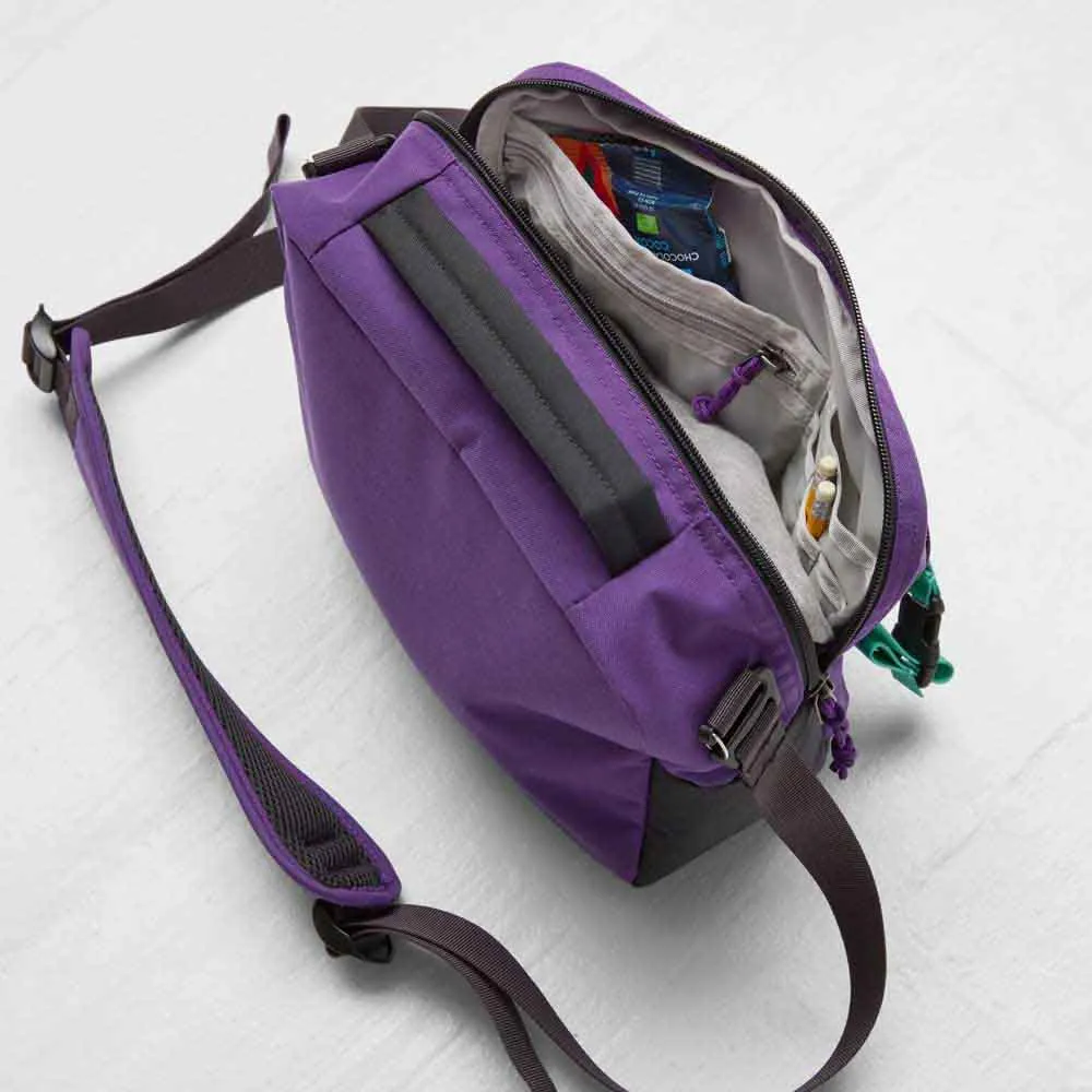 Fjällräven Vardag Shoulder 6l Veske Refurbished, Violette / coal black