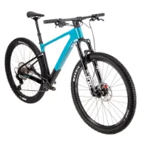 Focus Raven 8.8 29´´ 2023 Terrengsykkel
