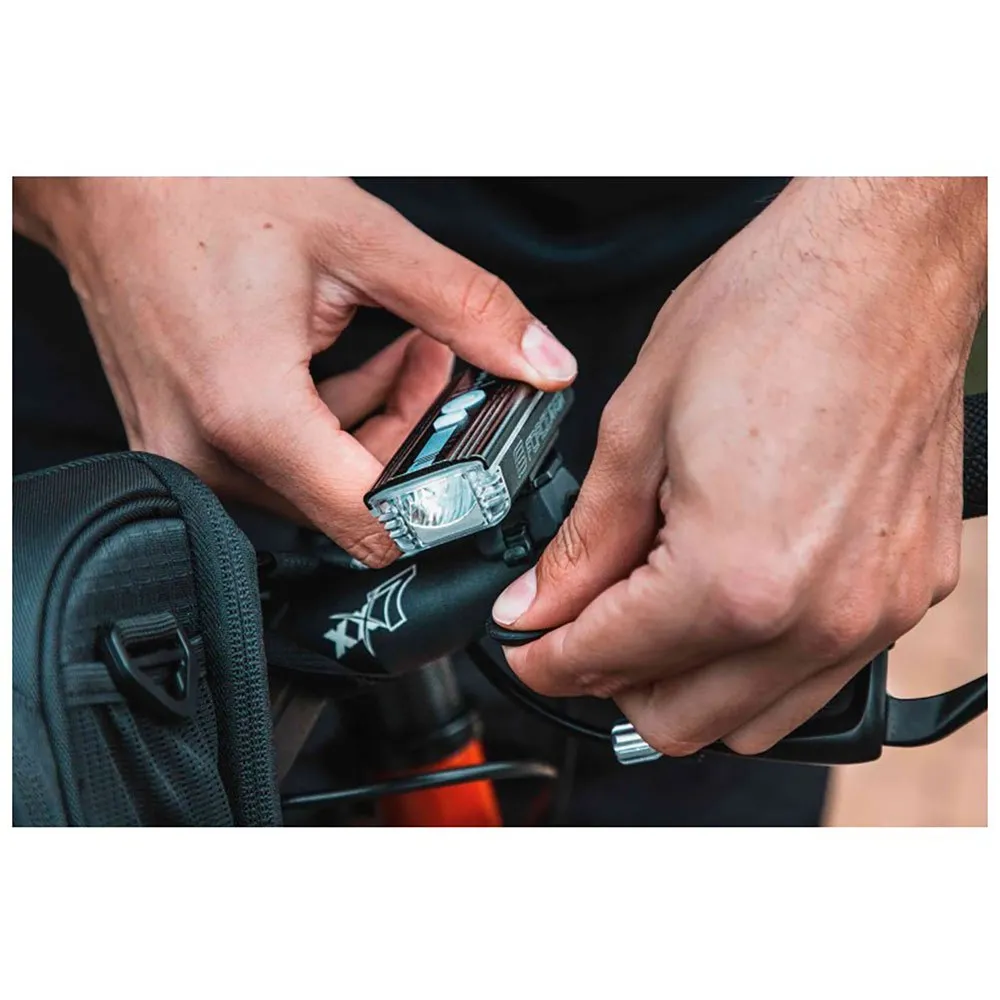Force Alert Usb Frontlys, Black, 350 Lysstyrker Force Alert Usb Frontlys, Black, 350 Lysstyrker