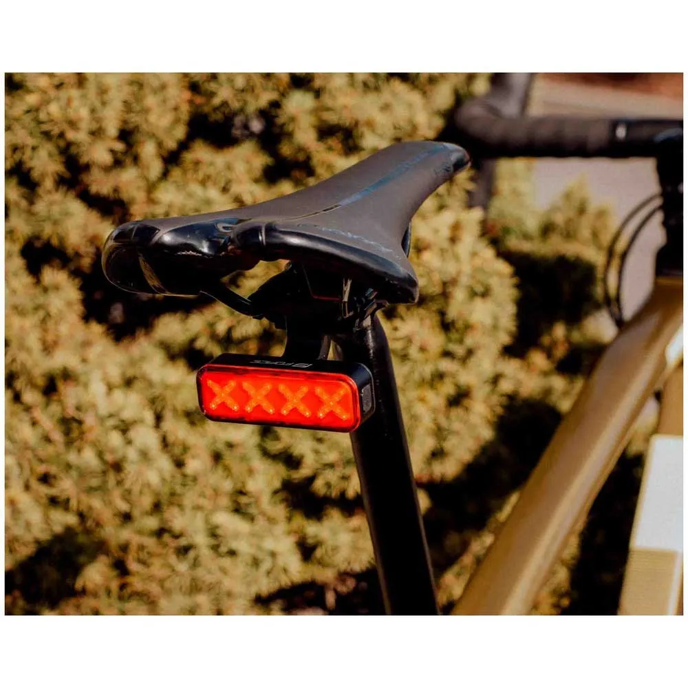 Force Usb Alarm 36 Led Baklys, Red, 300 Lysstyrker Force Usb Alarm 36 Led Baklys, Red, 300 Lysstyrker