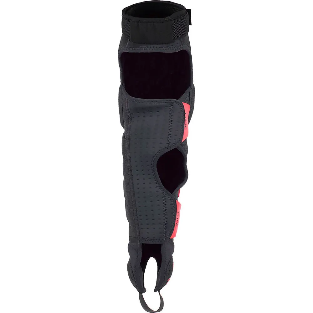 FUSE Delta 125 Knebeskyttere, Black FUSE Delta 125 Knebeskyttere, Black