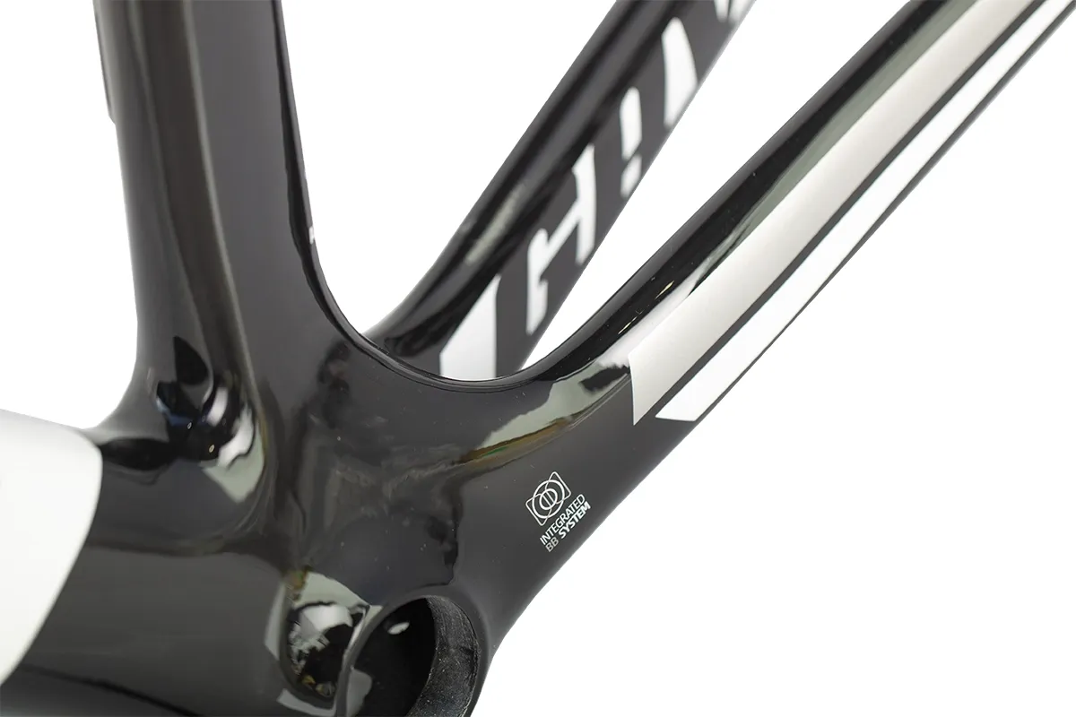 Gavia Imperiale Hvit DISC Rammesett 2019, M