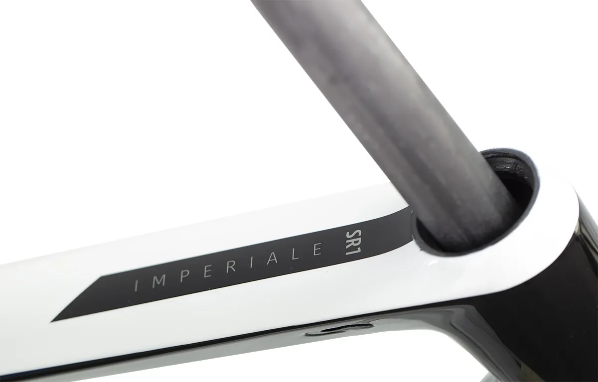 Gavia Imperiale Hvit Rammesett 2019, XL