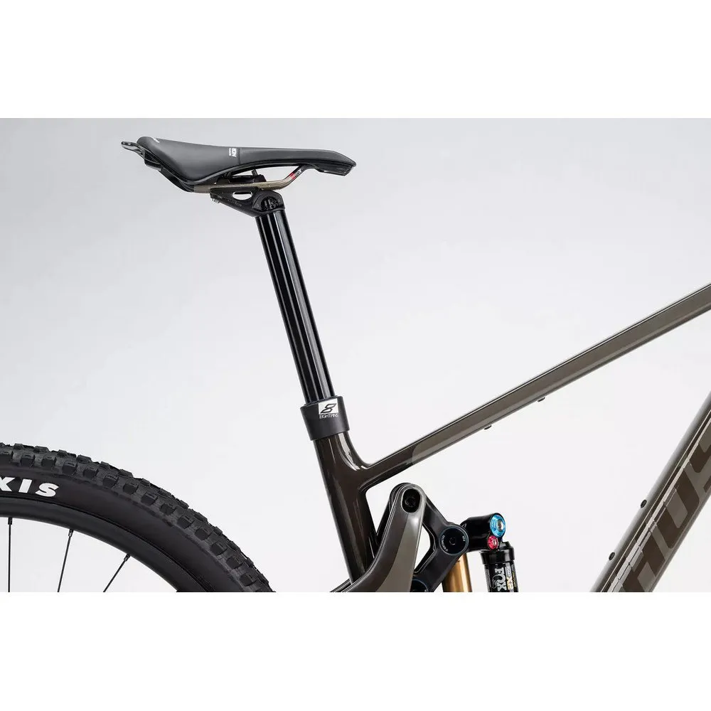 Ghost Riot Am Cf/cf 160/140 Full Party 29´´ Xt 2023 Terrengsykkel Ghost Riot Am Cf/cf 160/140 Full Party 29´´ Xt 2023 Terrengsykkel