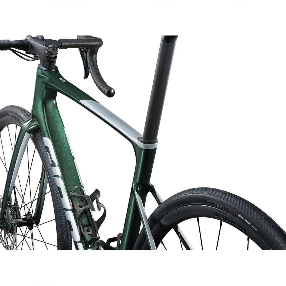 Giant Defy Advanced 3 Tiagra 2024 Landeveissykkel Giant Defy Advanced 3 Tiagra 2024 Landeveissykkel