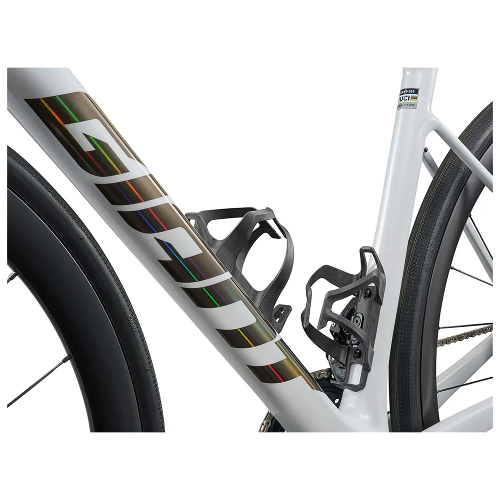 Giant Defy Advanced Pro 1 Rival Axs 2025 Landeveissykkel