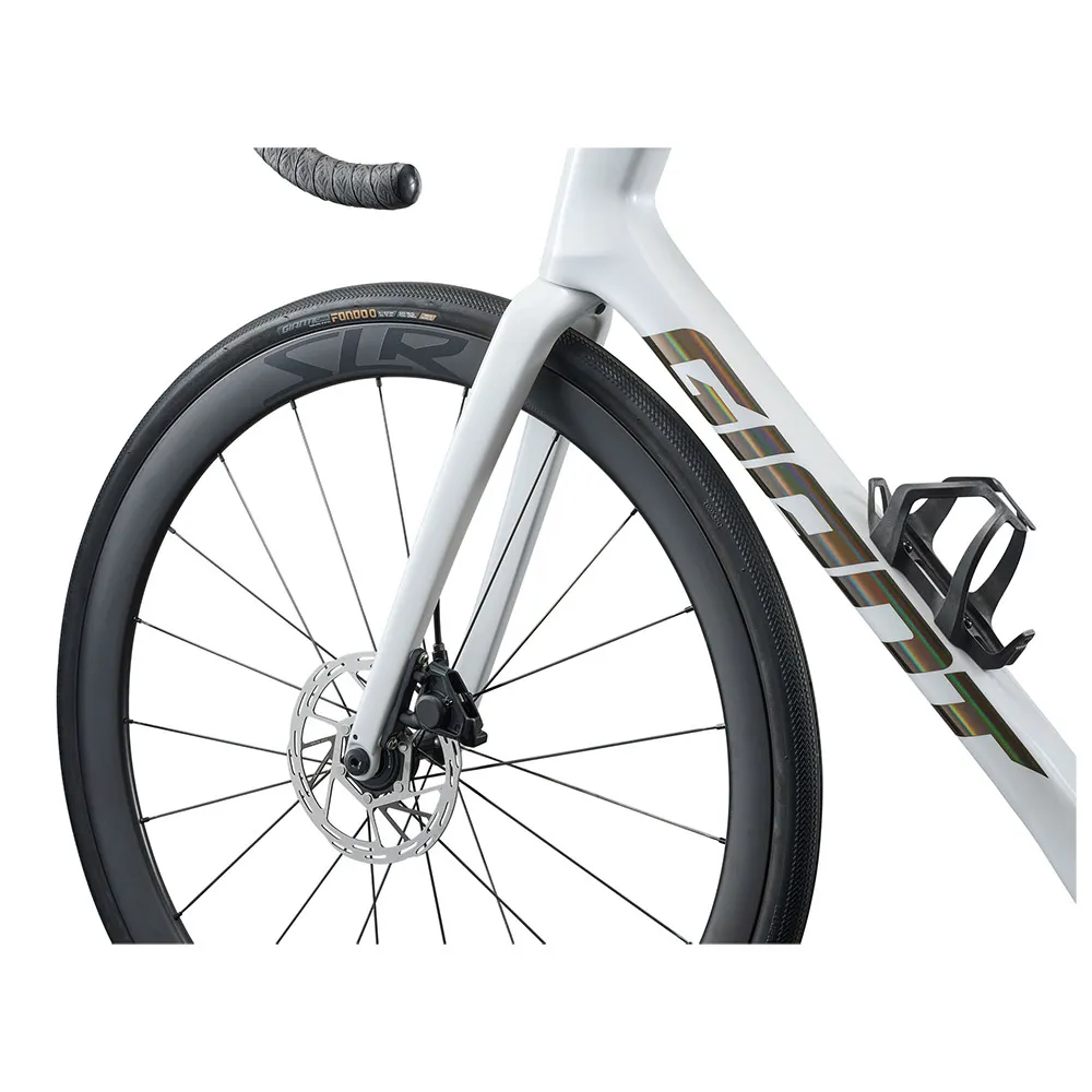 Giant Defy Advanced Pro 1 Rival Axs 2025 Landeveissykkel