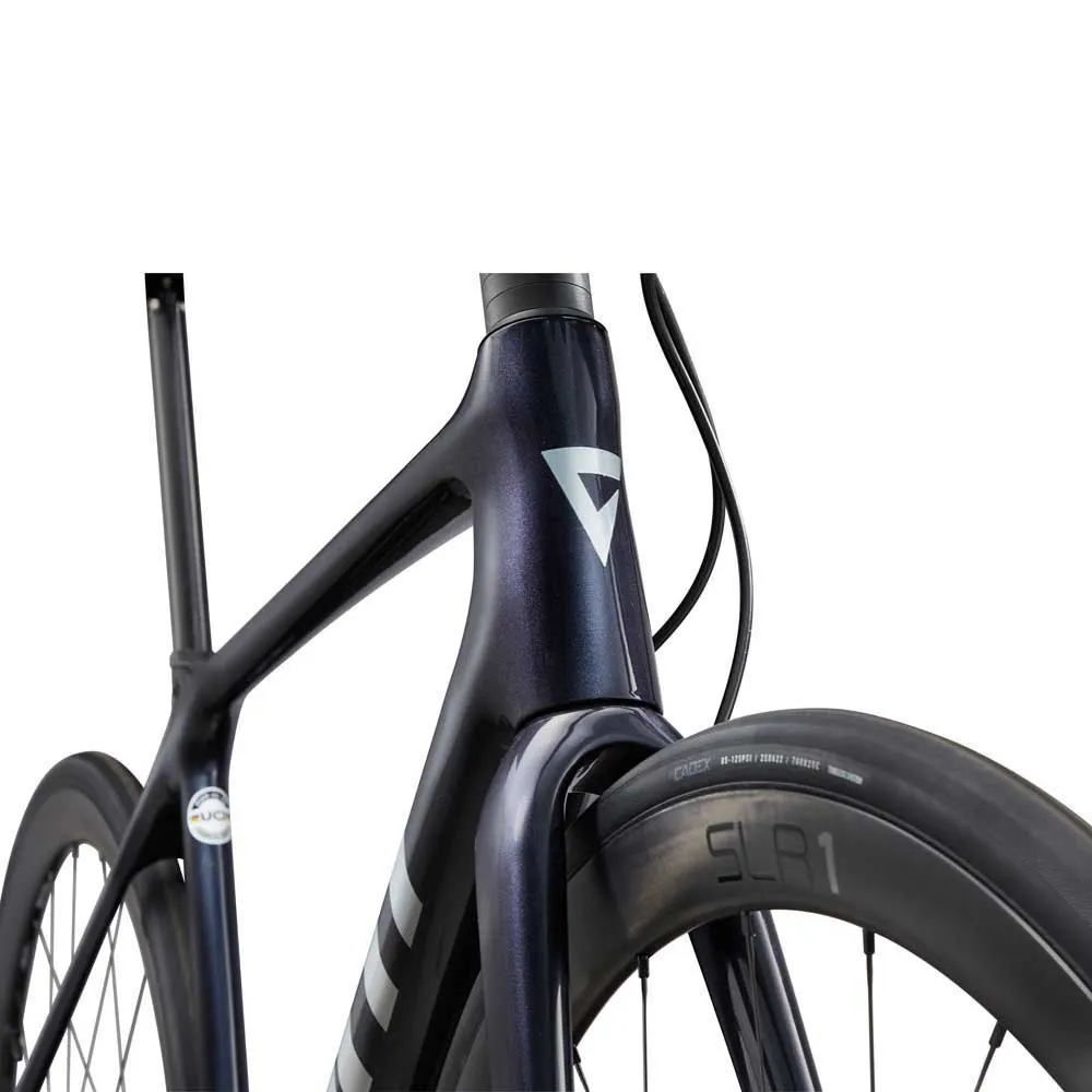 Giant Tcr Advanced Pro 0 Disc Ultegra Di2 2023 Landeveissykkel, Cold night Giant Tcr Advanced Pro 0 Disc Ultegra Di2 2023 Landeveissykkel, Cold night