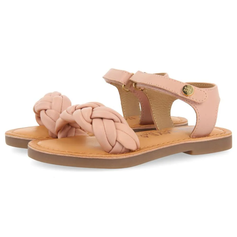 Gioseppo Ingai Sandaler