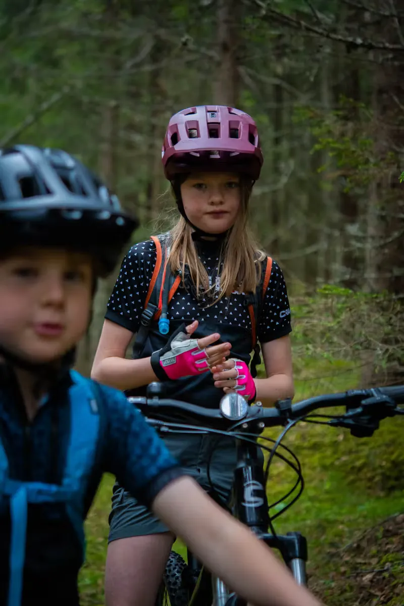Hestra Bike Guard Short Junior Hansker