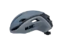Grå