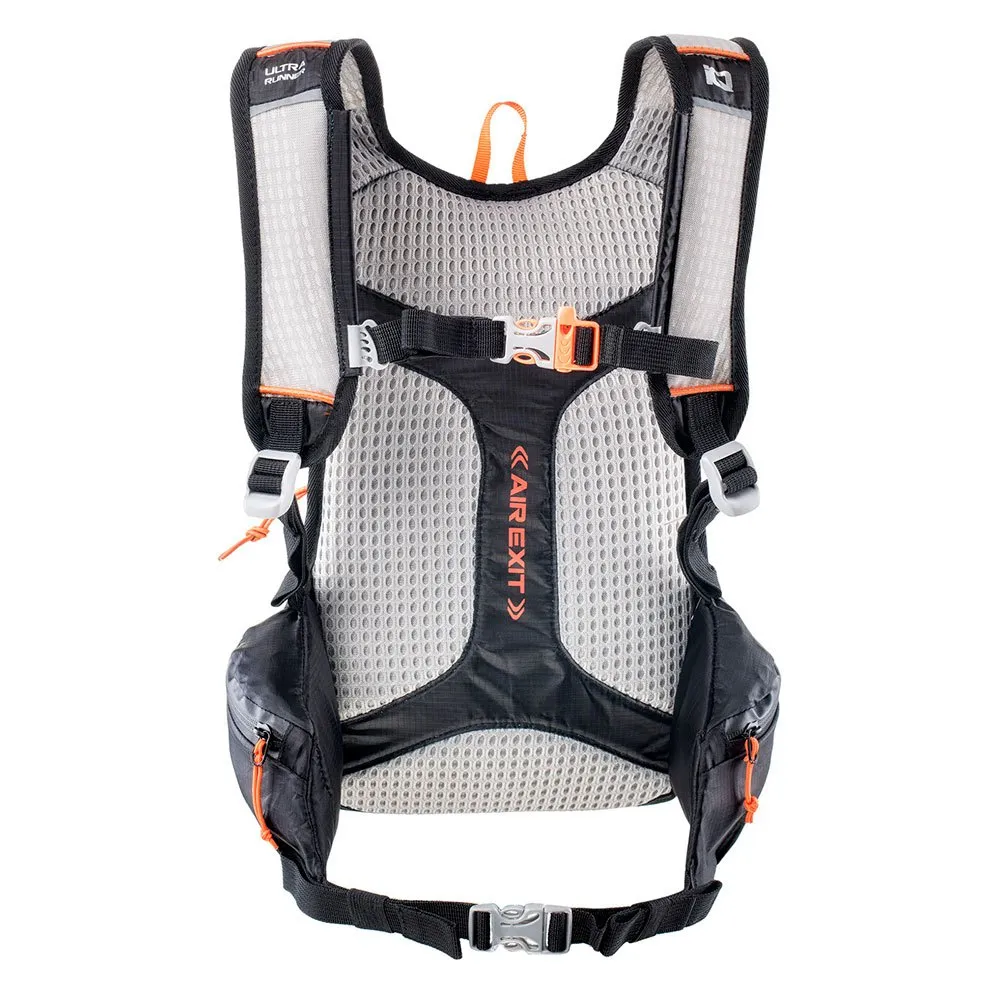 IQ Ultrarunner 6l Ryggsekk, Black / grey