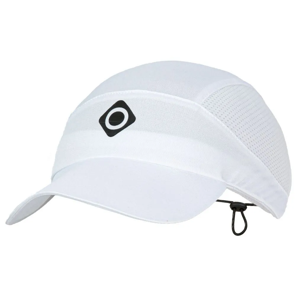 Izas Cadrete Cap, White