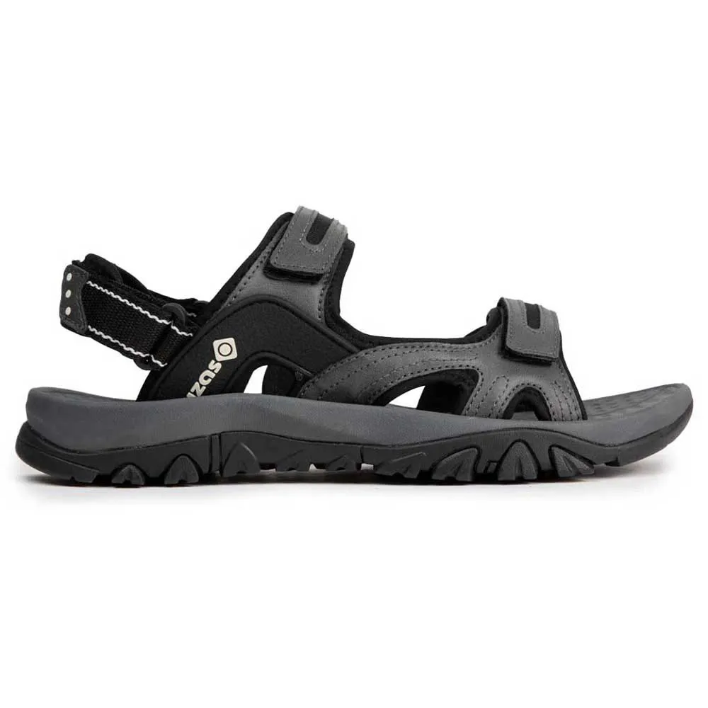 Izas Tundra Sandaler
