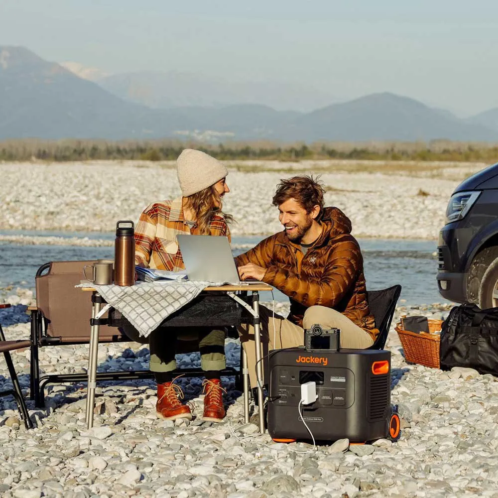 Jackery Explorer 2000 Plus Bærbar Kraftstasjon, Black, One Size Jackery Explorer 2000 Plus Bærbar Kraftstasjon, Black, One Size