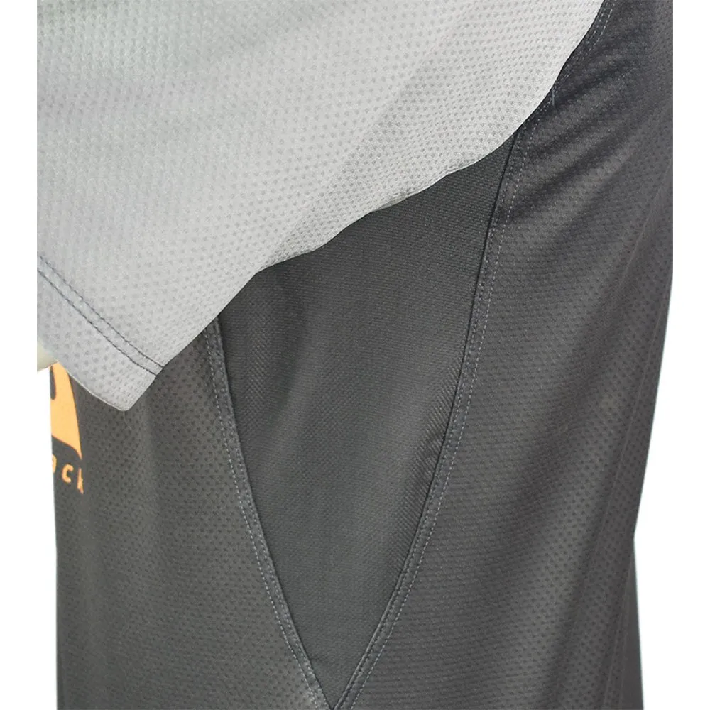 Jeanstrack Ridge Kortarmet T-skjorte