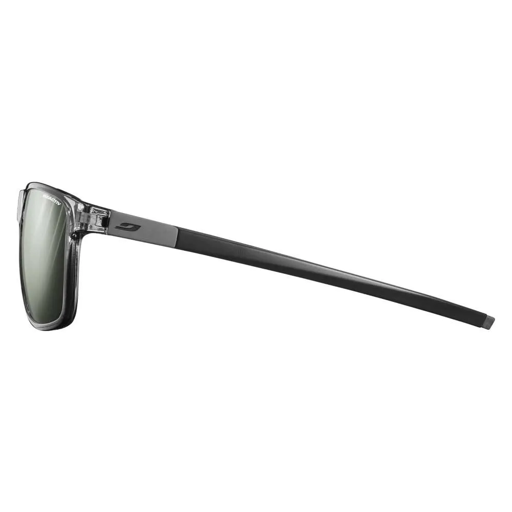 Julbo The Streets Fotokromatiske Polariserte Solbriller Refurbished, Black / grey, Reactiv Glare Control/CAT1-3 Julbo The Streets Fotokromatiske Polariserte Solbriller Refurbished, Black / grey, Reactiv Glare Control/CAT1-3