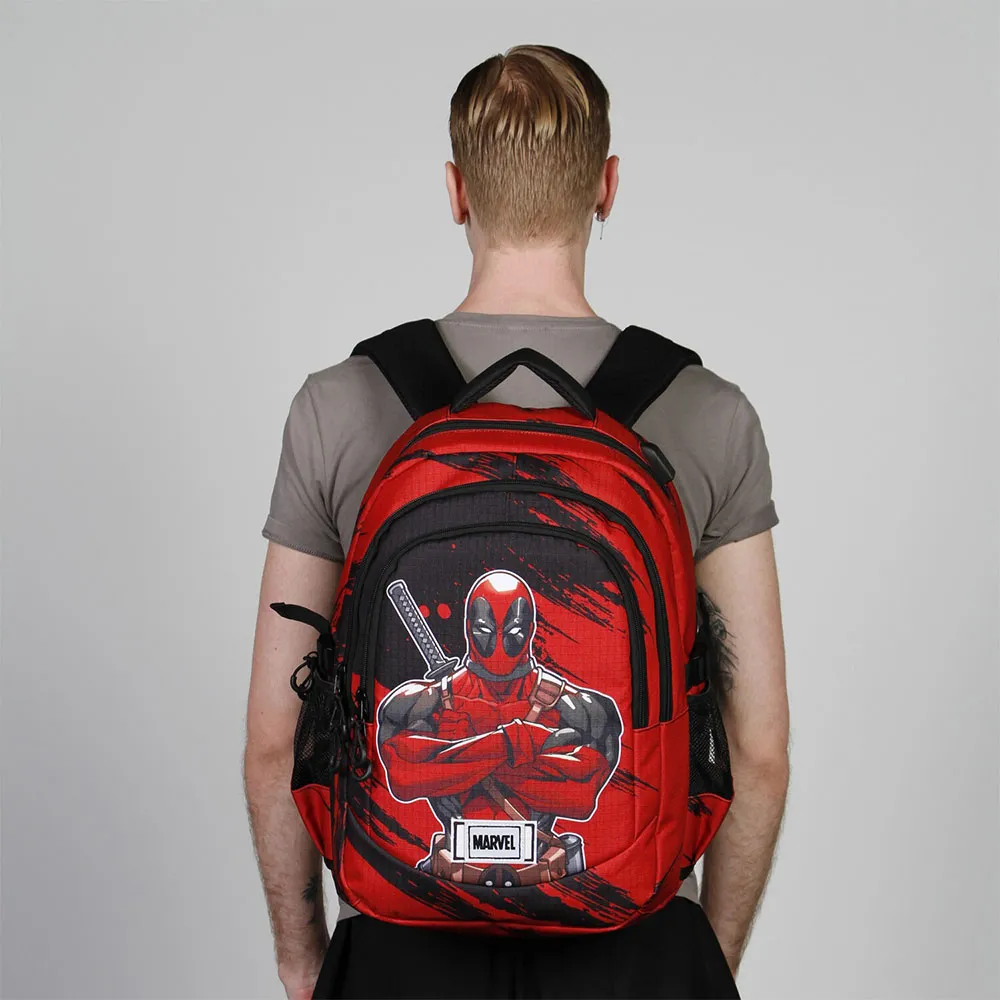 Karactermania Marvel Deadpool Bad Plus Running Ryggsekk, Red Karactermania Marvel Deadpool Bad Plus Running Ryggsekk, Red