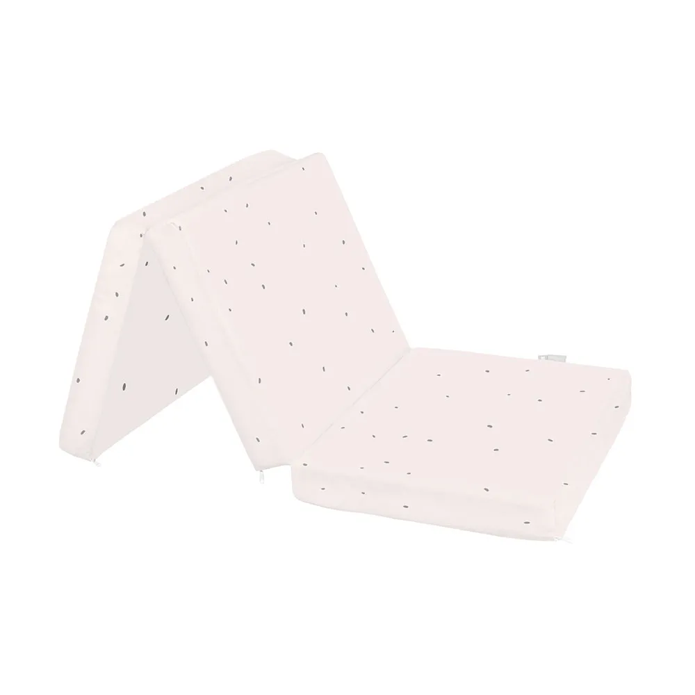 Kikkaboo Sammenleggbar Madrass Med Pinnsvinmønster 60/120/5 Cm, Multicolor