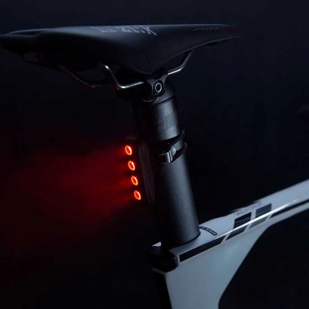 Knog Blinder Mob Four Eyes V Baklys, Red, 44 Lysstyrker Knog Blinder Mob Four Eyes V Baklys, Red, 44 Lysstyrker