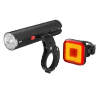 Knog Pwr Road 700 + Blinder Square Sykkellyktesett Knog Pwr Road 700 + Blinder Square Sykkellyktesett
