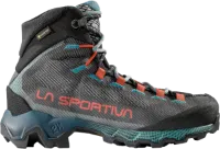 La Sportiva Women's Aequilibrium Hike GORE-TEX