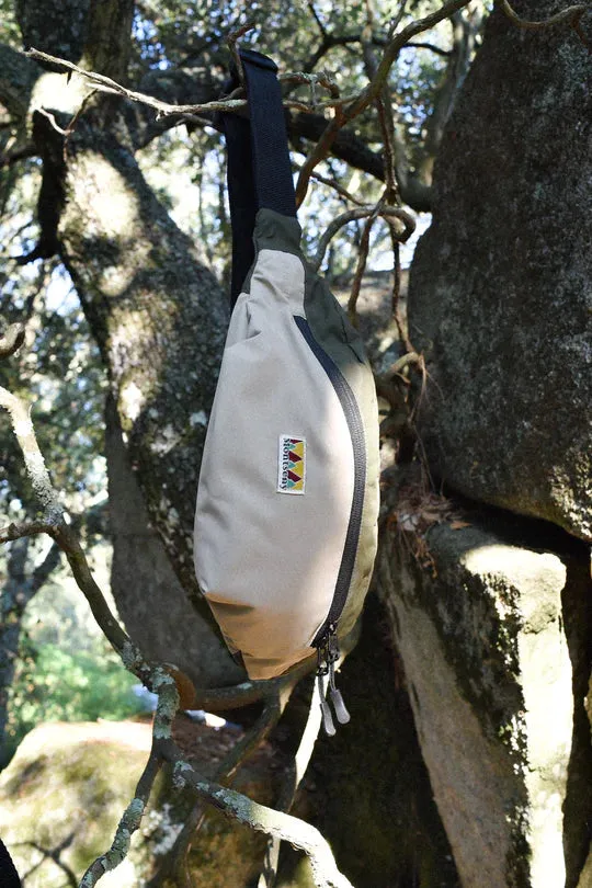 Laser Montseny Shoulder Bag
