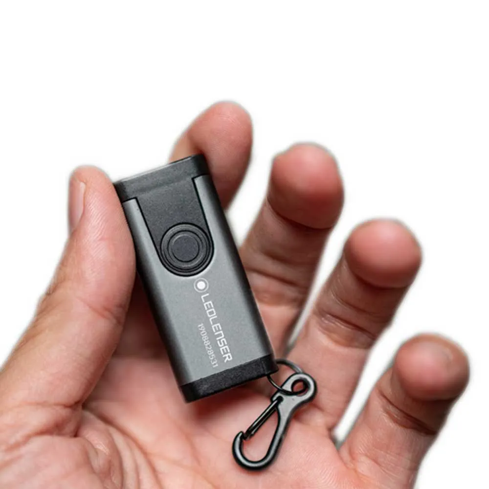LEDLENSER K46r Memory 4 Gb Oppladbar Lommelykt Nøkkelring, Grey, 400 Lysstyrker LEDLENSER K46r Memory 4 Gb Oppladbar Lommelykt Nøkkelring, Grey, 400 Lysstyrker