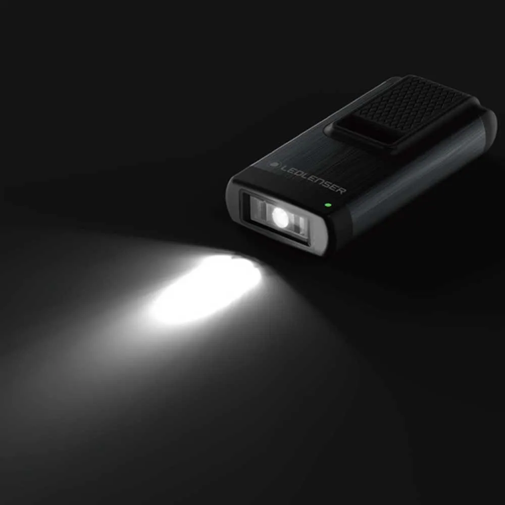 LEDLENSER K46r Memory 4 Gb Oppladbar Lommelykt Nøkkelring, Grey, 400 Lysstyrker LEDLENSER K46r Memory 4 Gb Oppladbar Lommelykt Nøkkelring, Grey, 400 Lysstyrker