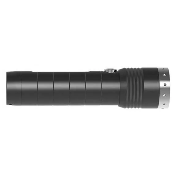 LEDLENSER Mt14 Lommelykt, Black, 1000 Lysstyrker LEDLENSER Mt14 Lommelykt, Black, 1000 Lysstyrker