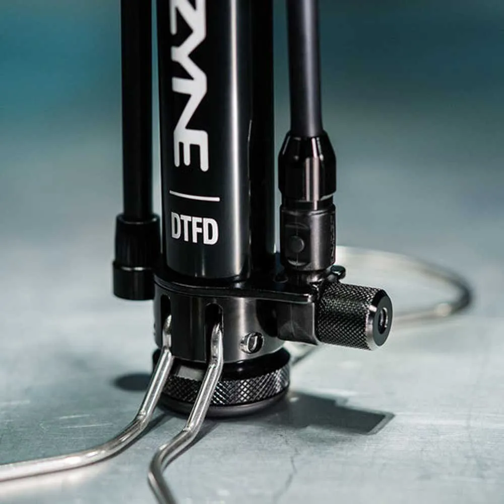 Lezyne Digital Travel Floor Drive Pumpe, Black, 160psi