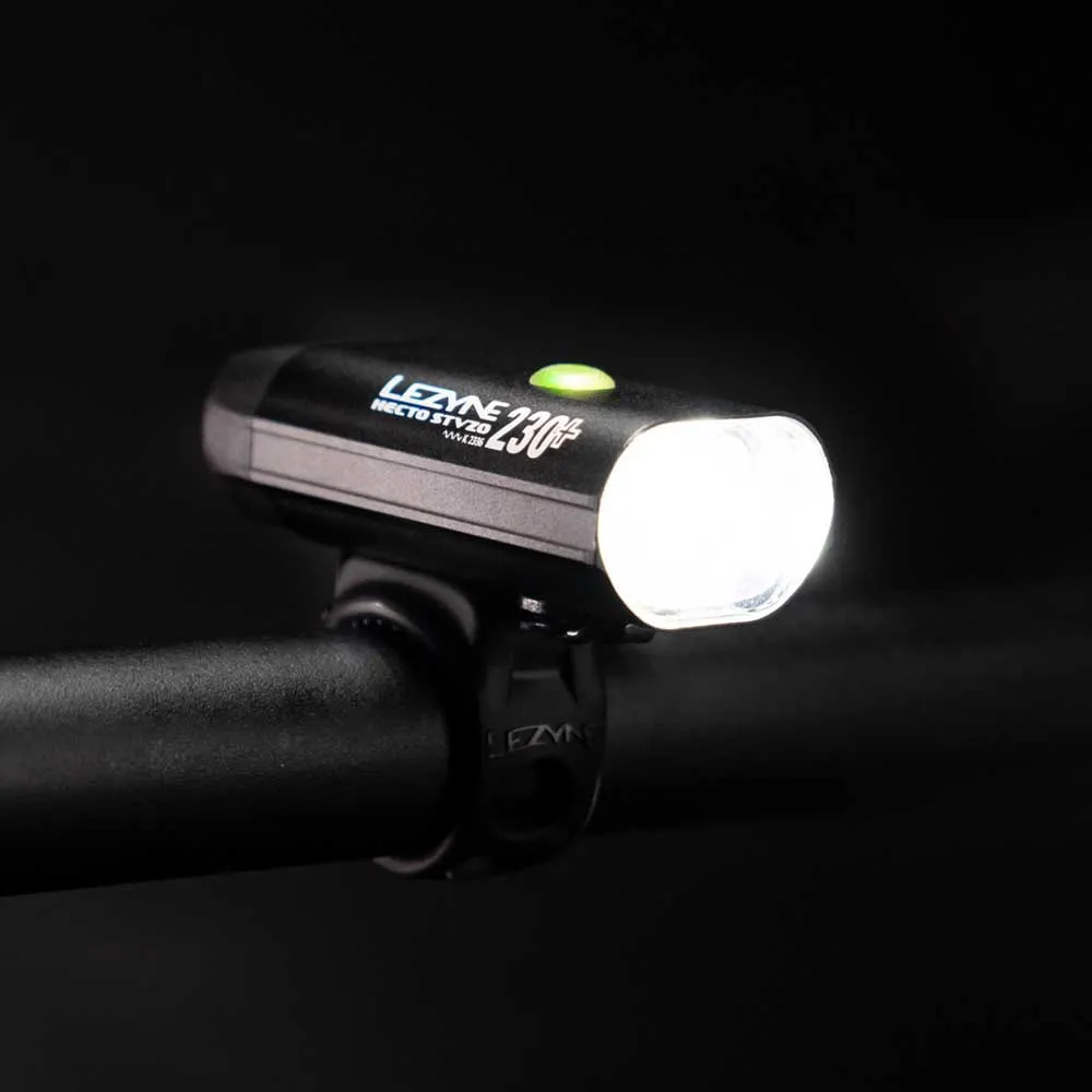 Lezyne Hecto Stvzo 230+ Frontlys, Satin black, 230 Lysstyrker Lezyne Hecto Stvzo 230+ Frontlys, Satin black, 230 Lysstyrker